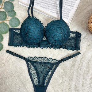 Luscara Emerald Grace Set