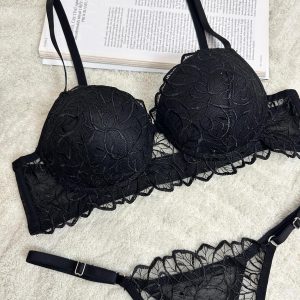 Luscara Noir Elegance Set